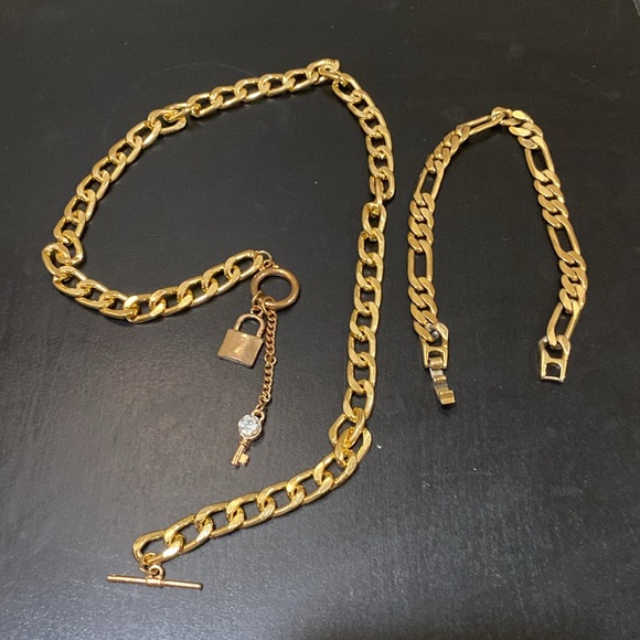 Beautiful 🤩 non-branded gold electroplated necklace and bracelet. - Picture 6 of 6
